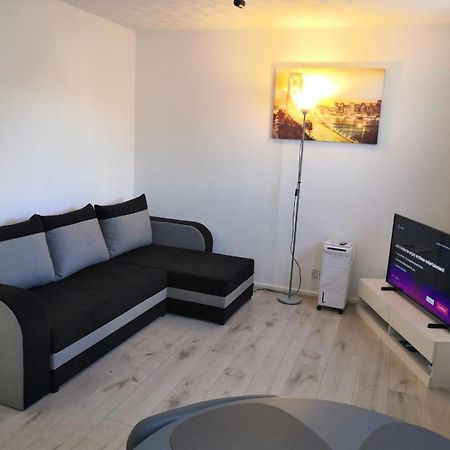 Delight Apartment, Close To Excel, London City Airport & O2! Exterior foto